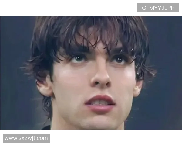 哪个足球明星儿子继承了父亲的天赋成为新一代足球希望之星